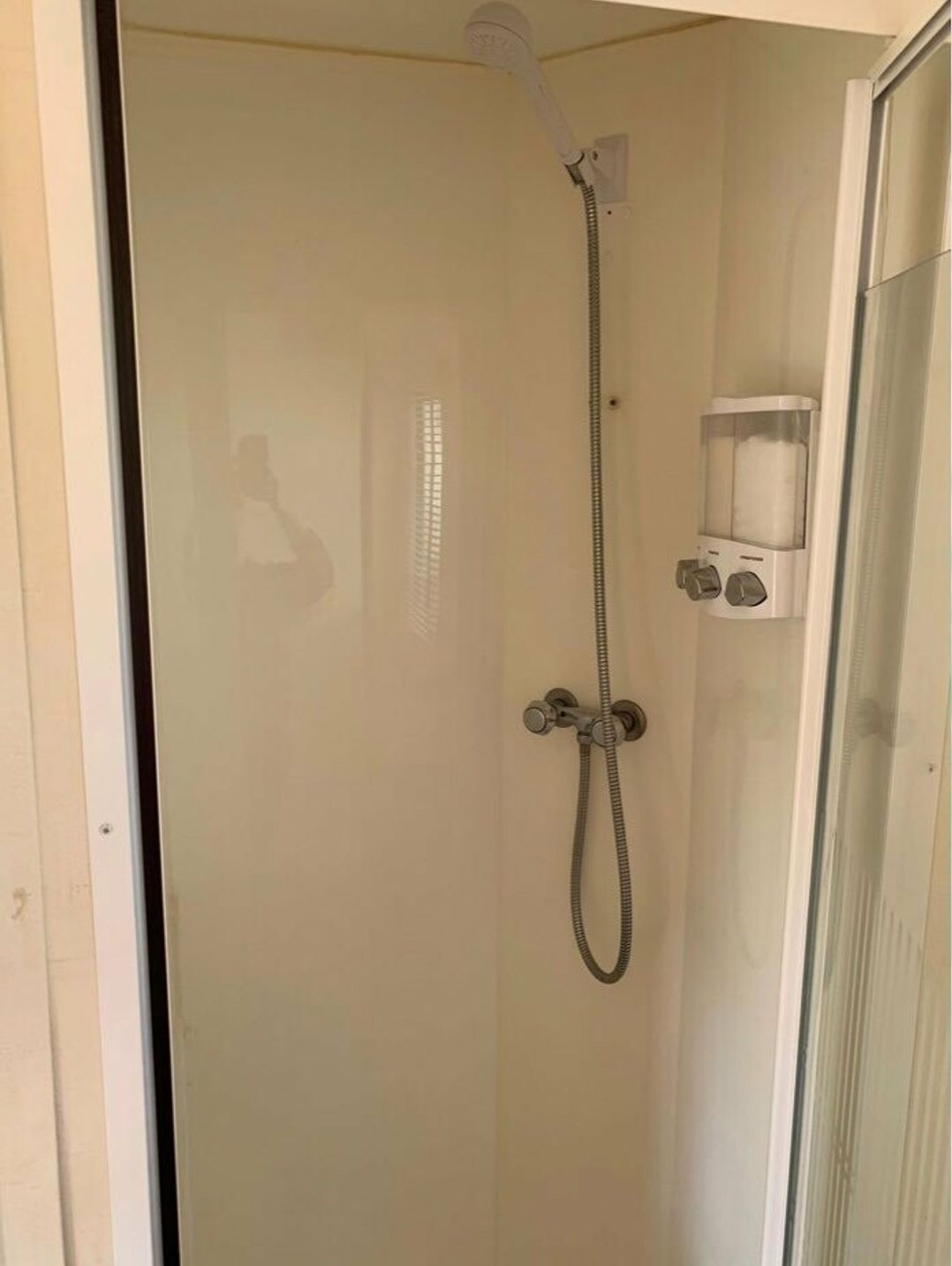 Silver Beach Caravan Park - Holiday Accommodation 13801