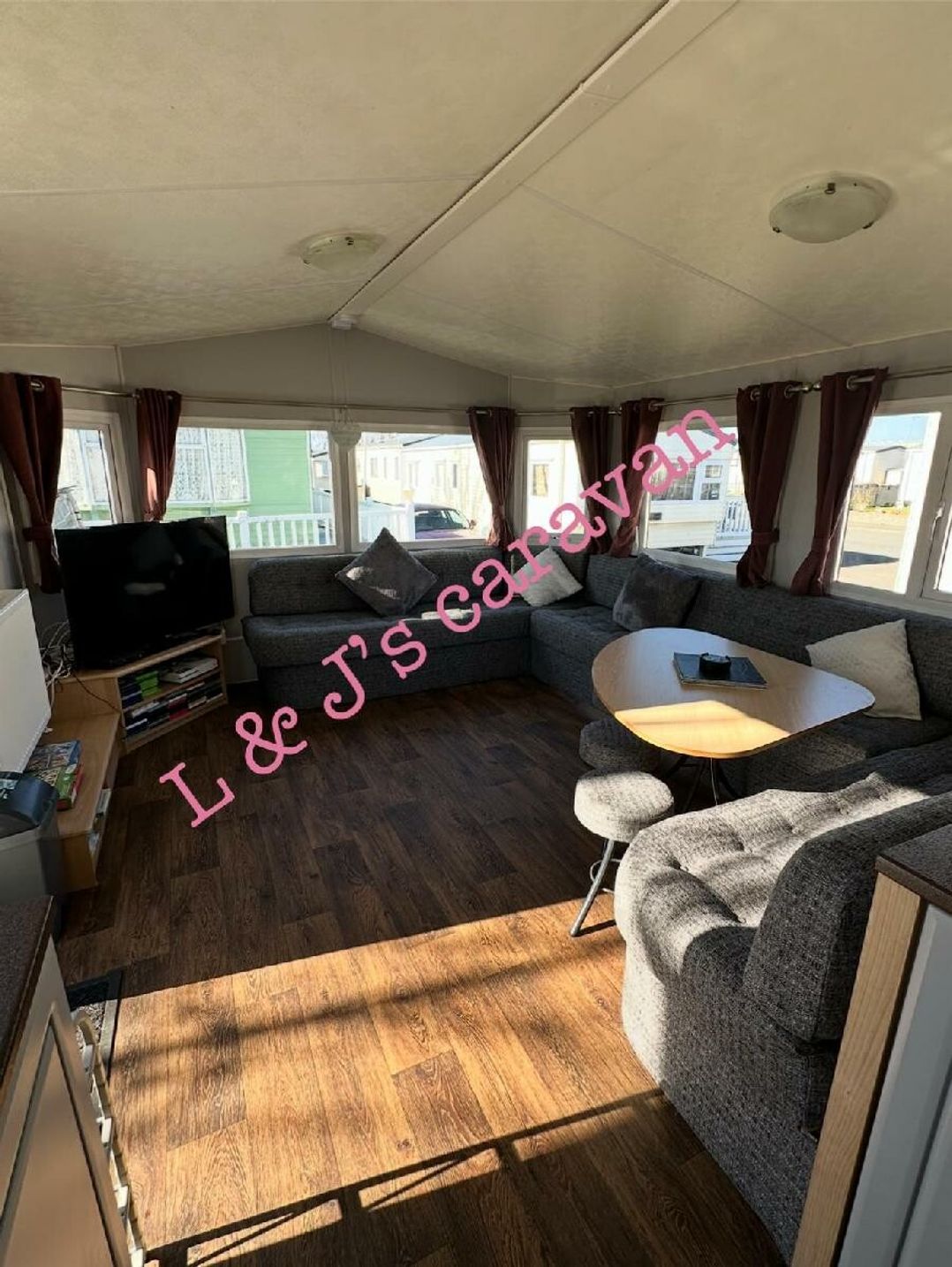 Lyons Winkups and Primrose - Holiday Accommodation 14301