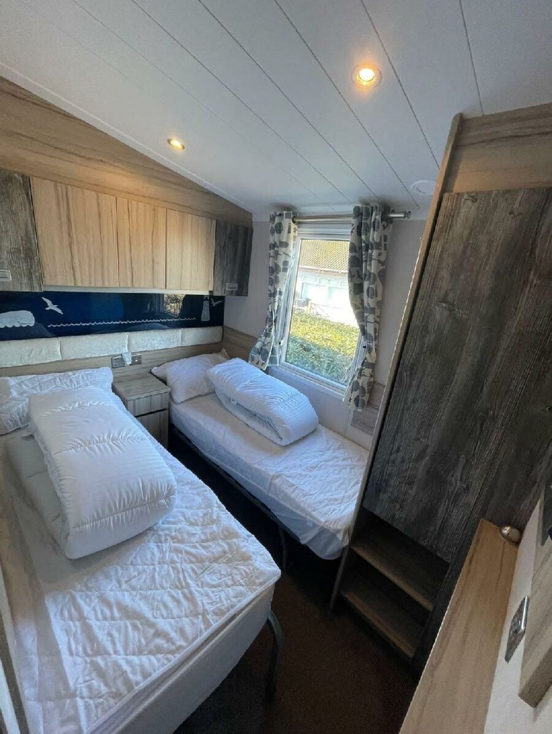 Marton Mere Holiday Village - Holiday Accommodation 20980