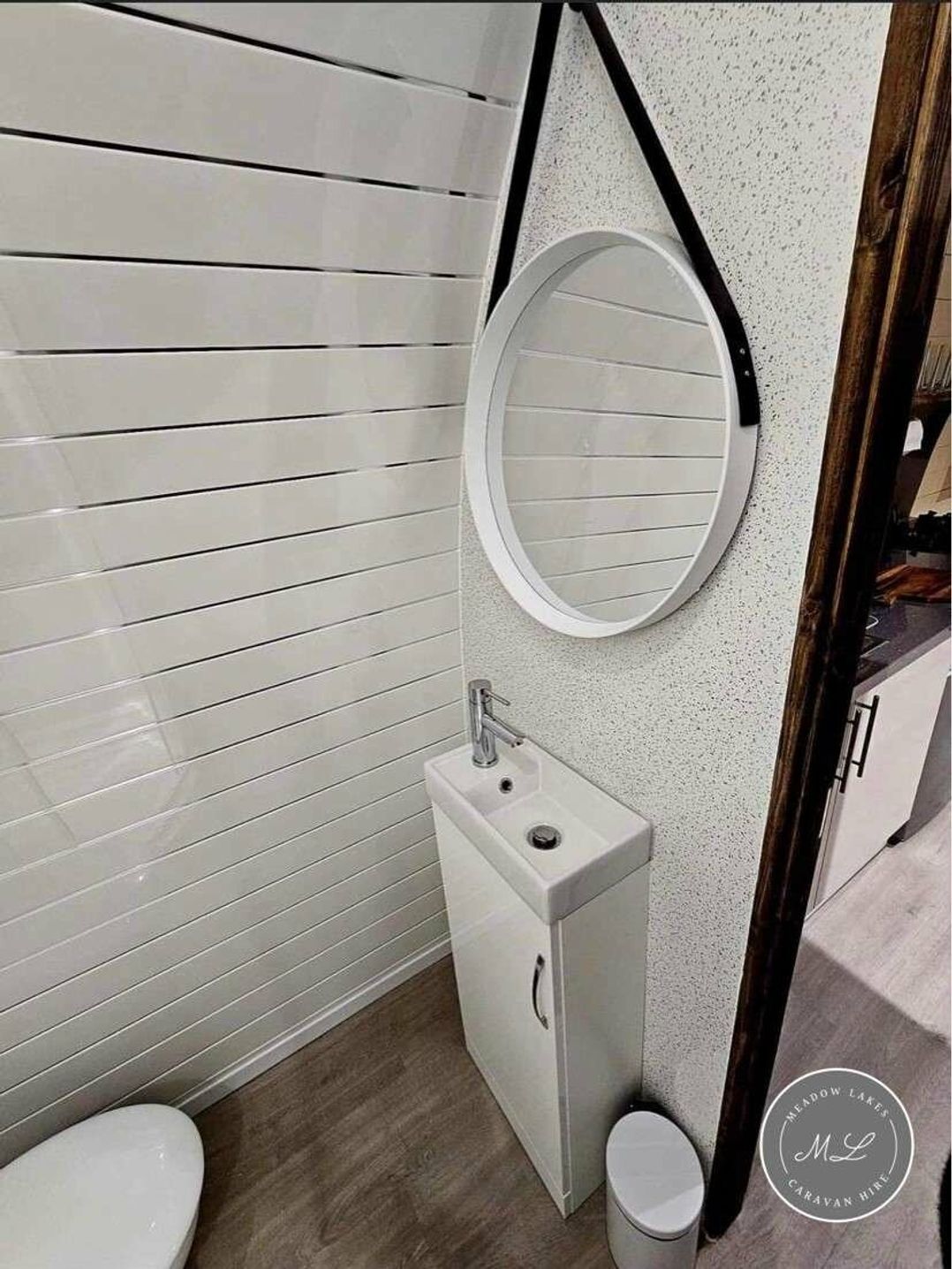 Standen Lodge - Holiday Accommodation 19045