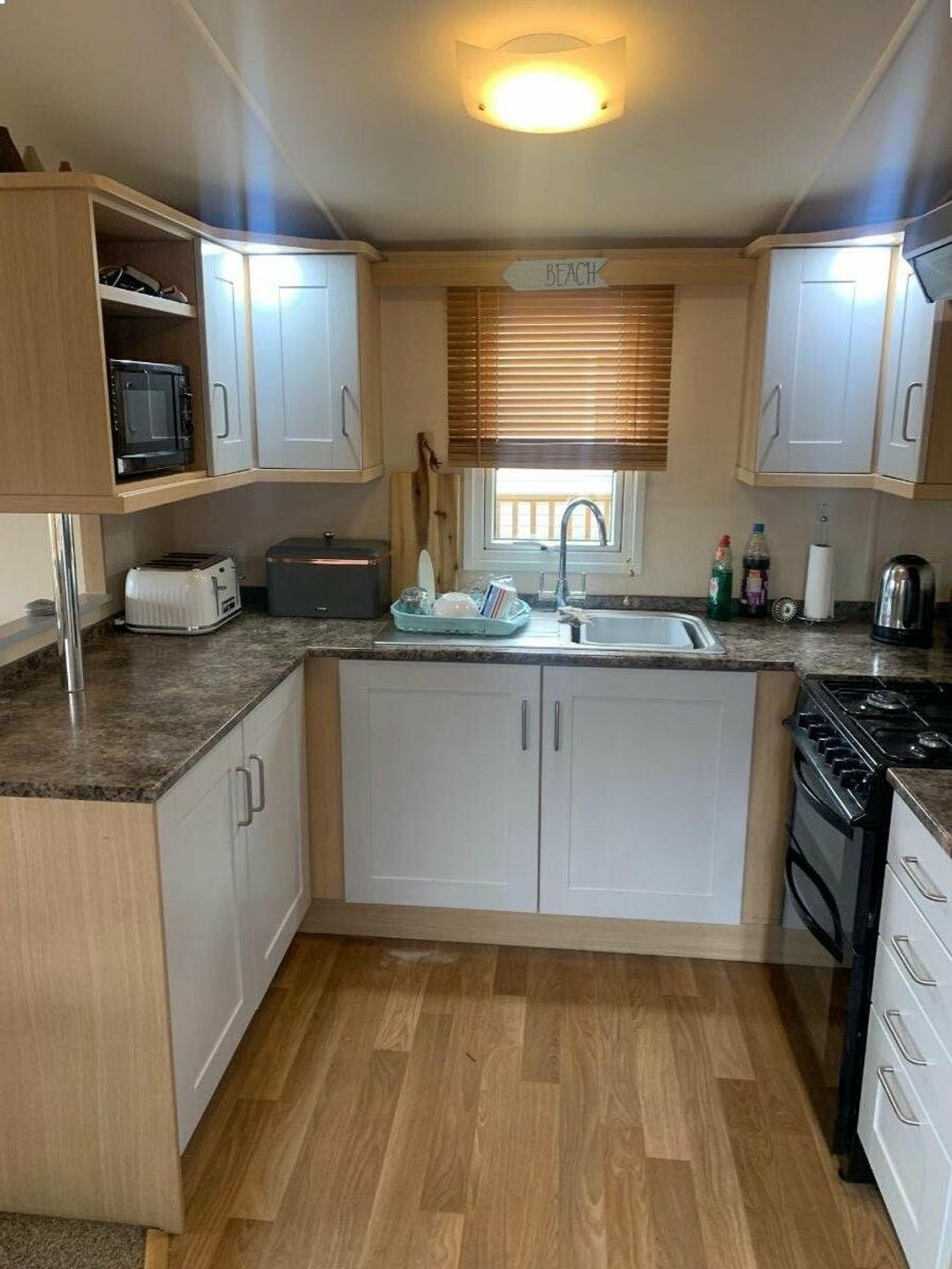 Lydstep Beach - Holiday Accommodation 1010