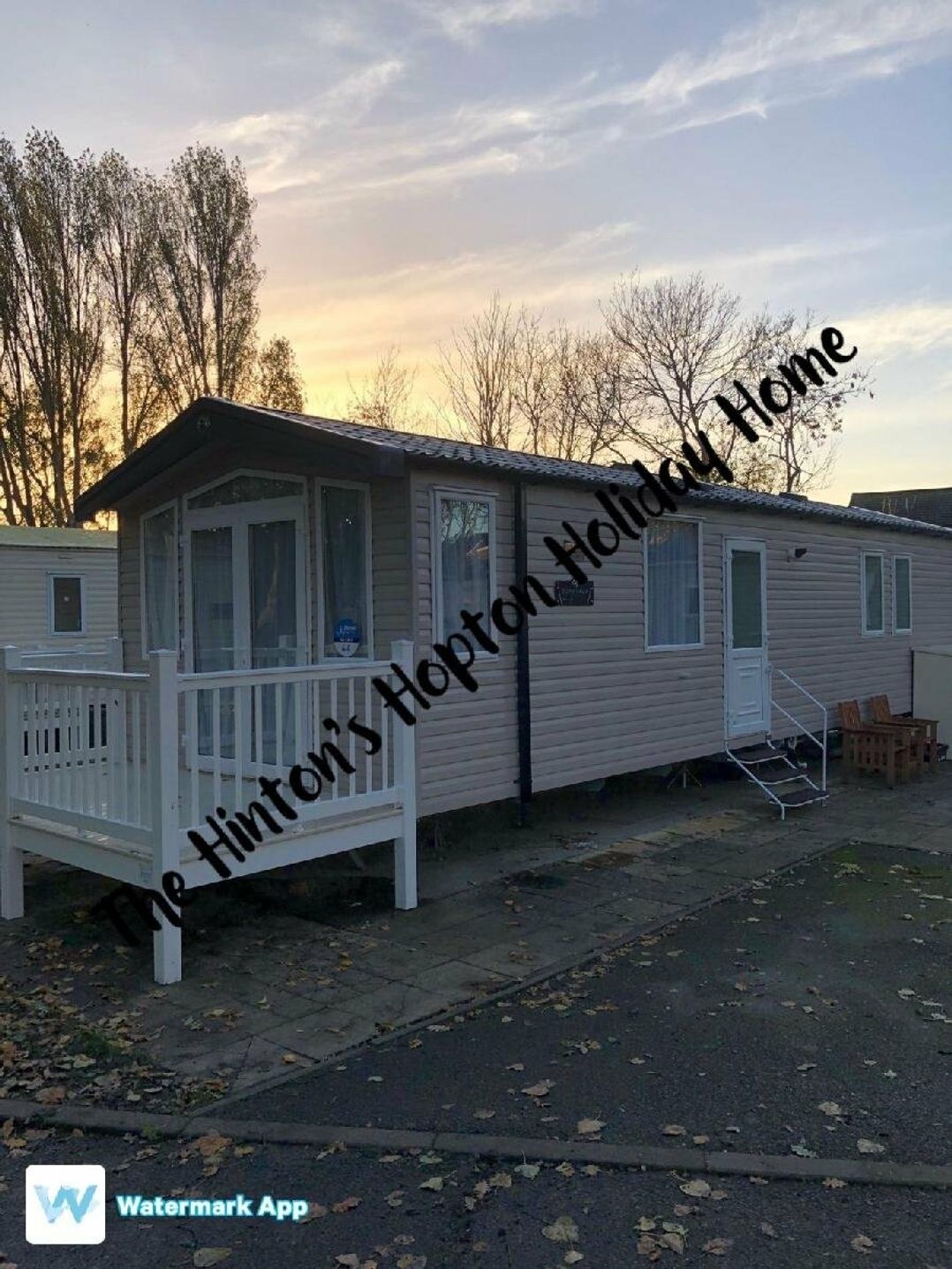 Hopton Holiday Village - Holiday Accommodation 10129