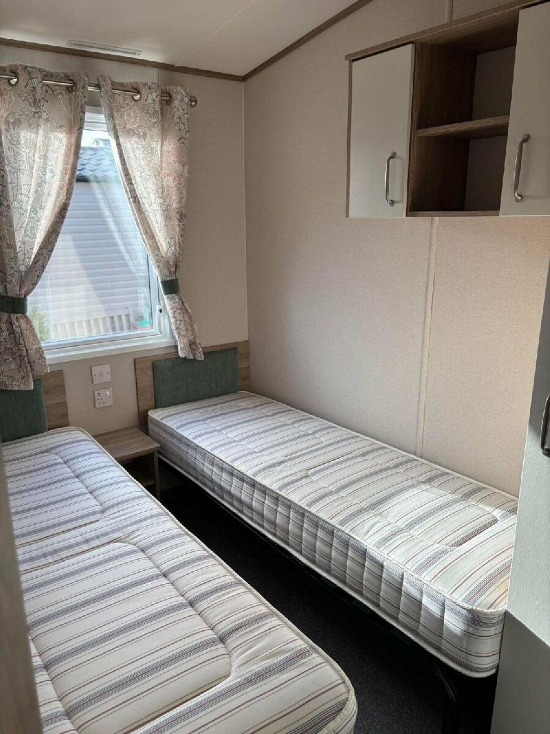 Devon Cliffs Holiday Park - Holiday Accommodation 10423