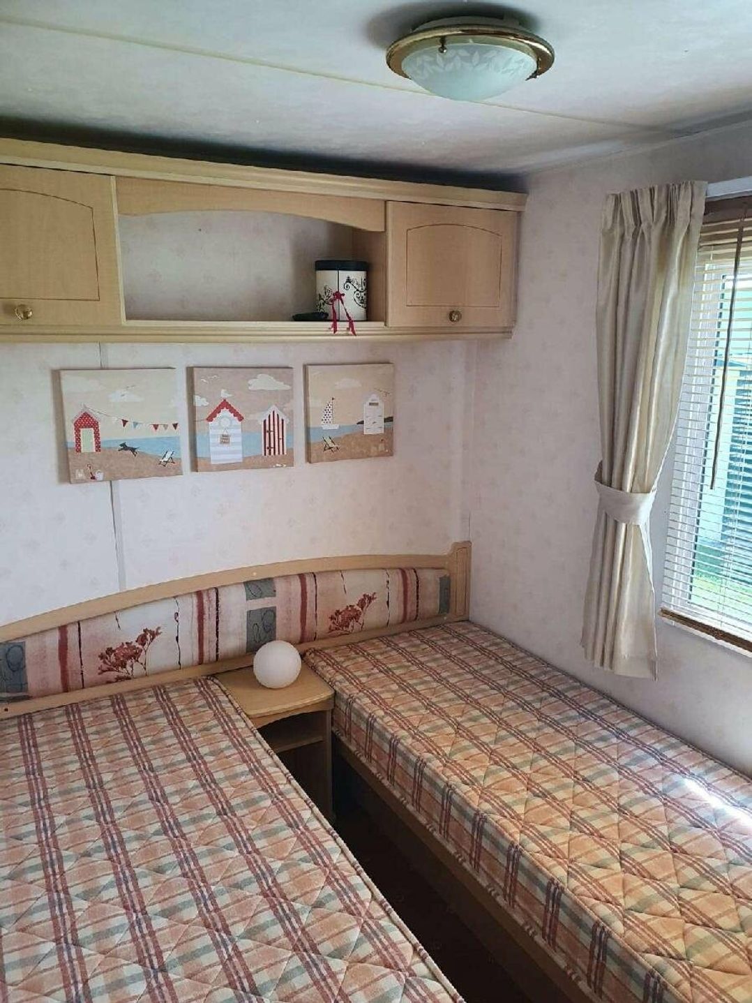 Towervans Holiday Park - Holiday Accommodation 10979