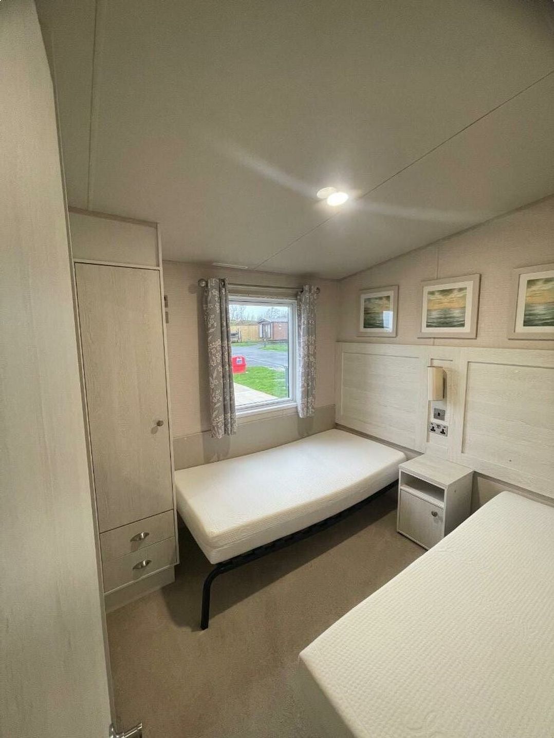 Hafan y Mor Haven - Holiday Accommodation 11037