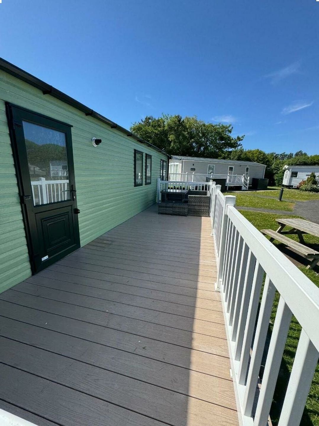 Hafan y Mor Haven - Holiday Accommodation 11083