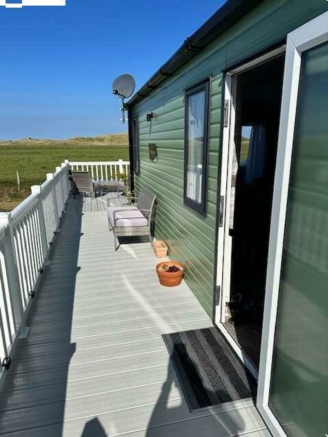 Dyffryn Seaside Estate - Holiday Accommodation 11228