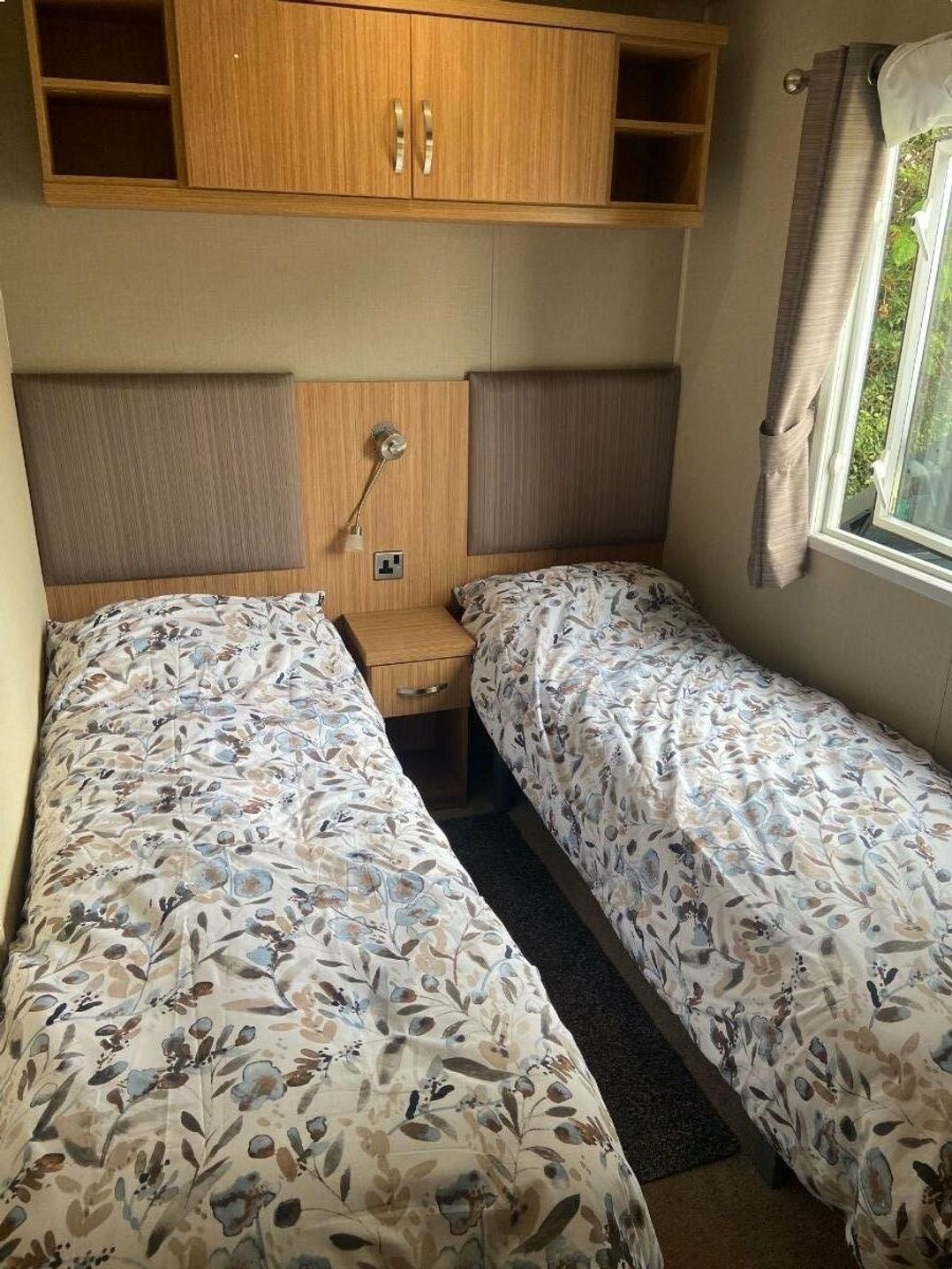 Marton Mere Holiday Village - Holiday Accommodation 11240