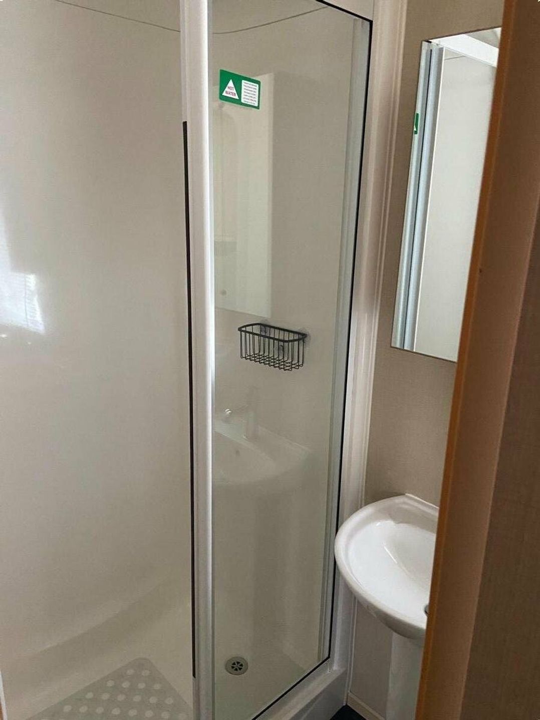 Marton Mere Holiday Village - Holiday Accommodation 11240