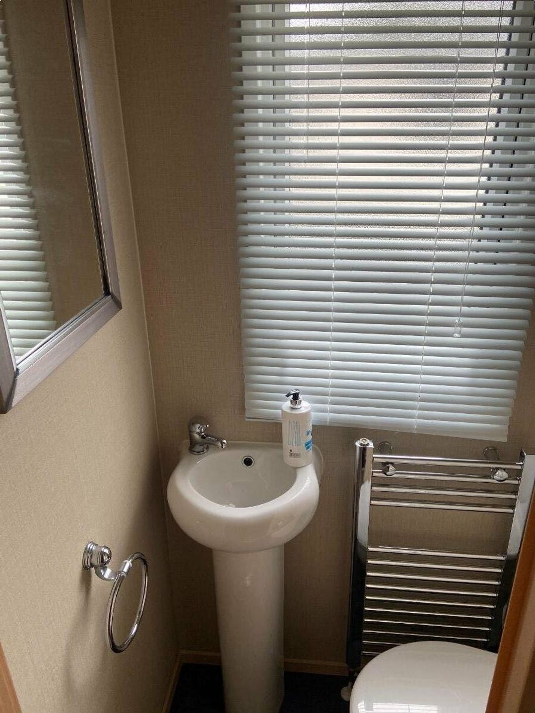 Marton Mere Holiday Village - Holiday Accommodation 11240