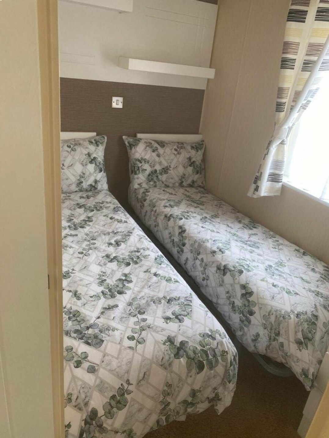 Naze Marine Holiday Park - Holiday Accommodation 11257