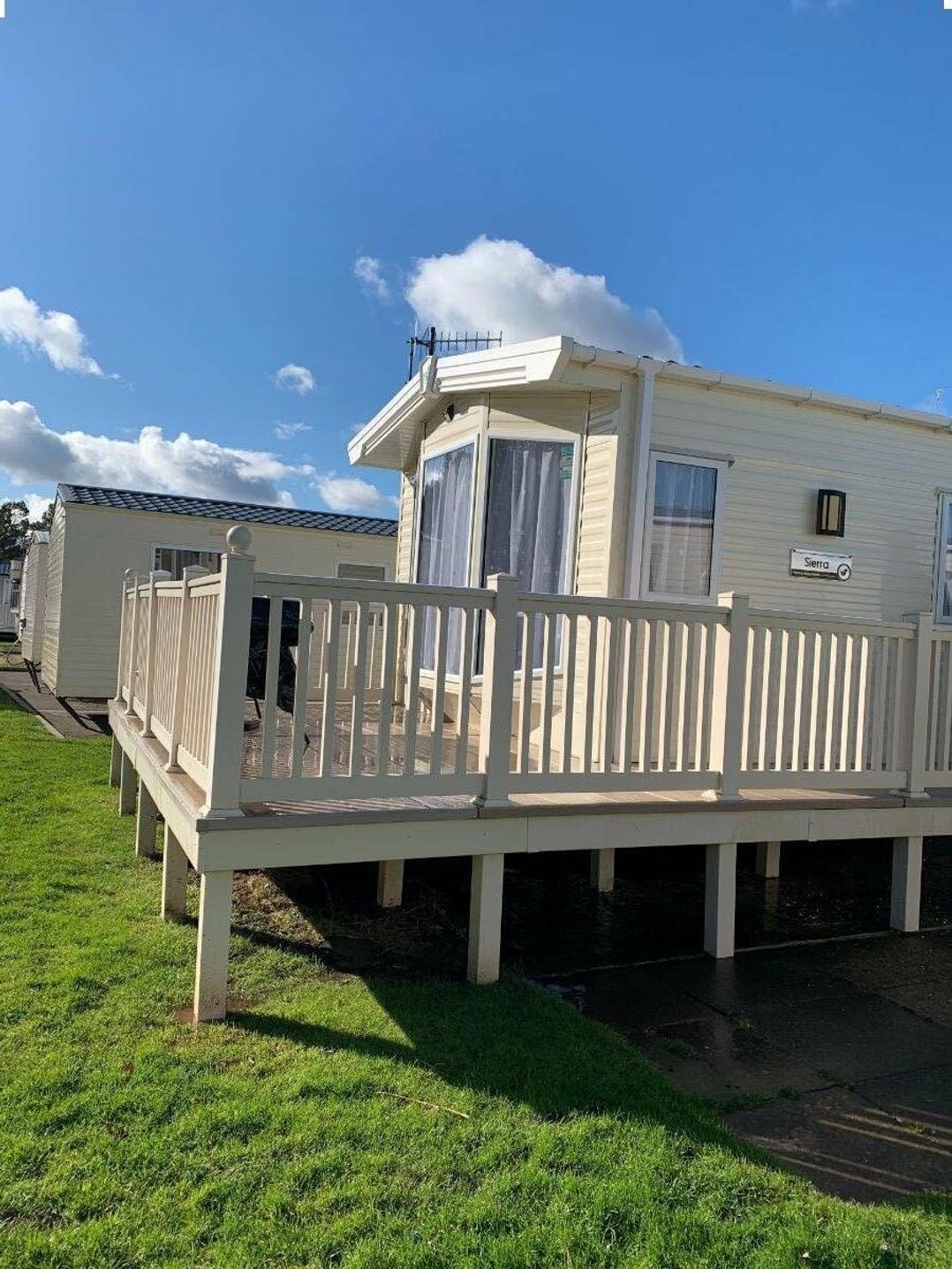 Cayton Bay Caravan Park - Holiday Accommodation 11337