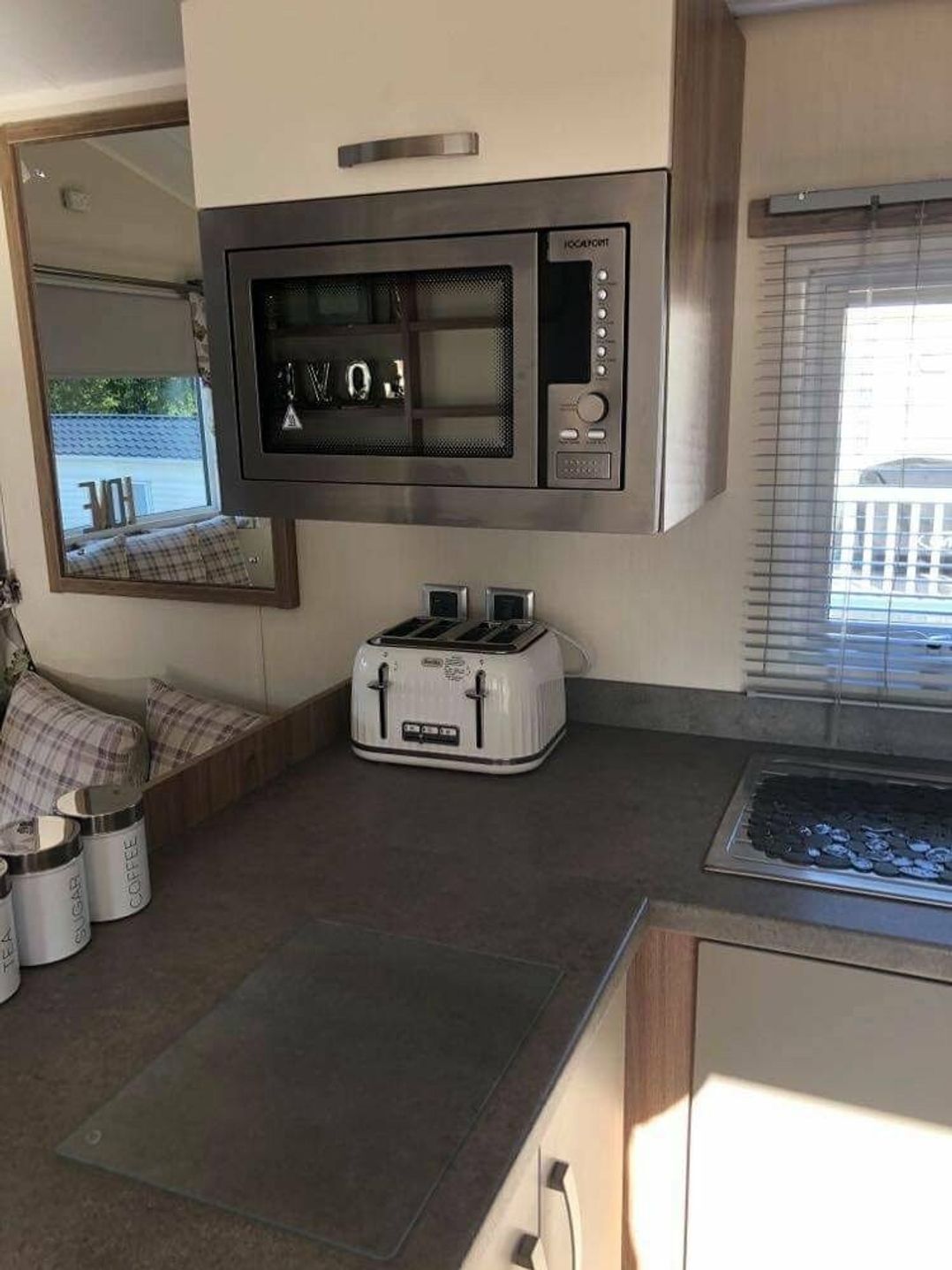 Loch Earn Leisure Park - Holiday Accommodation 11476