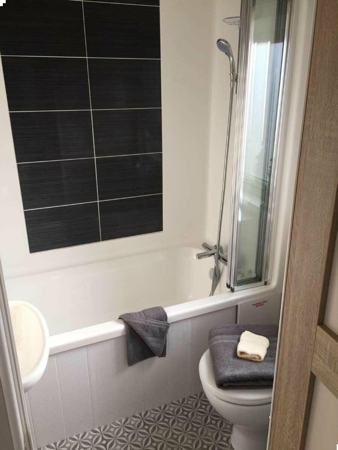 Trecco Bay - Holiday Accommodation 11784