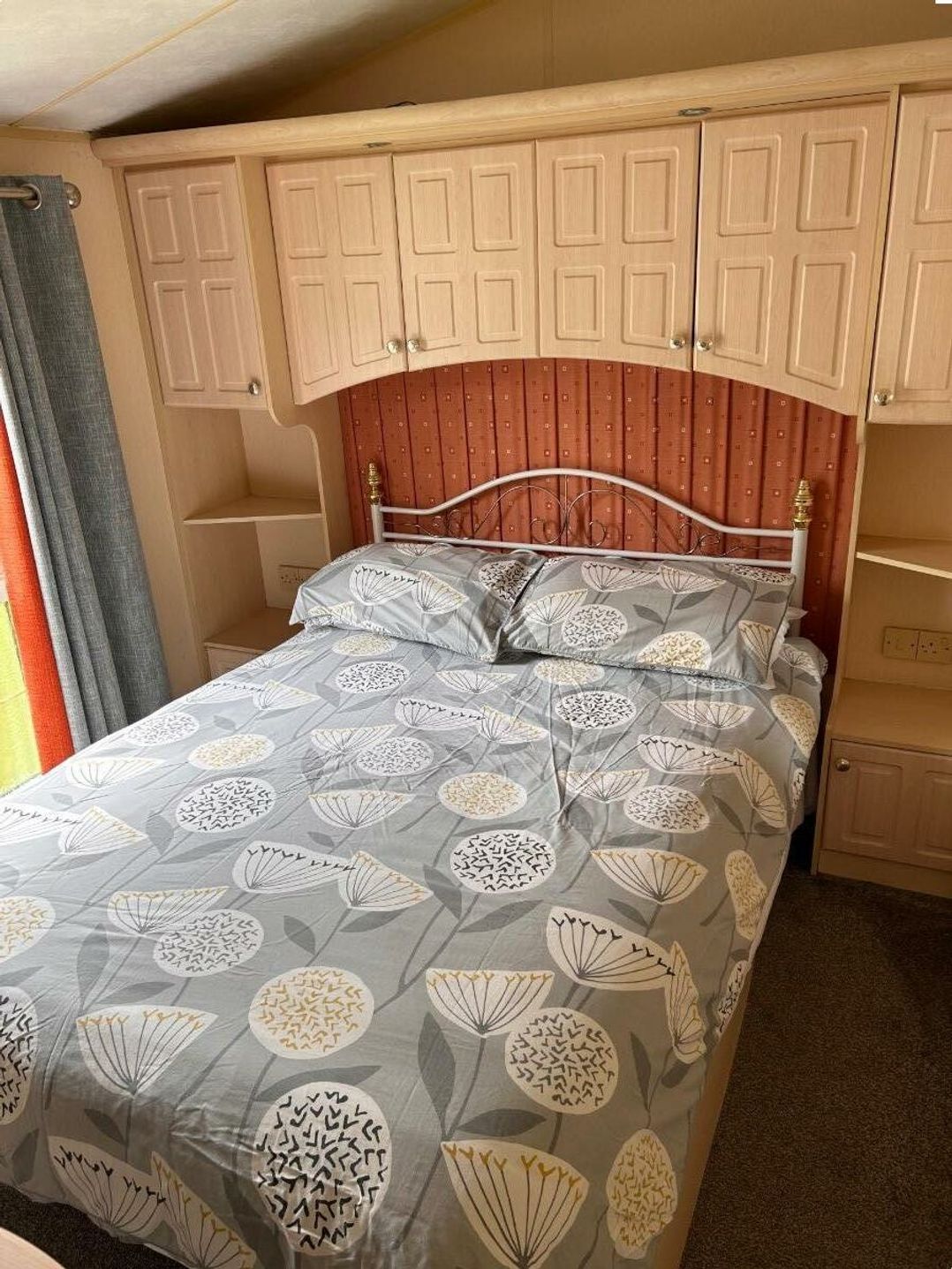 Marton Mere Holiday Village - Holiday Accommodation 11833