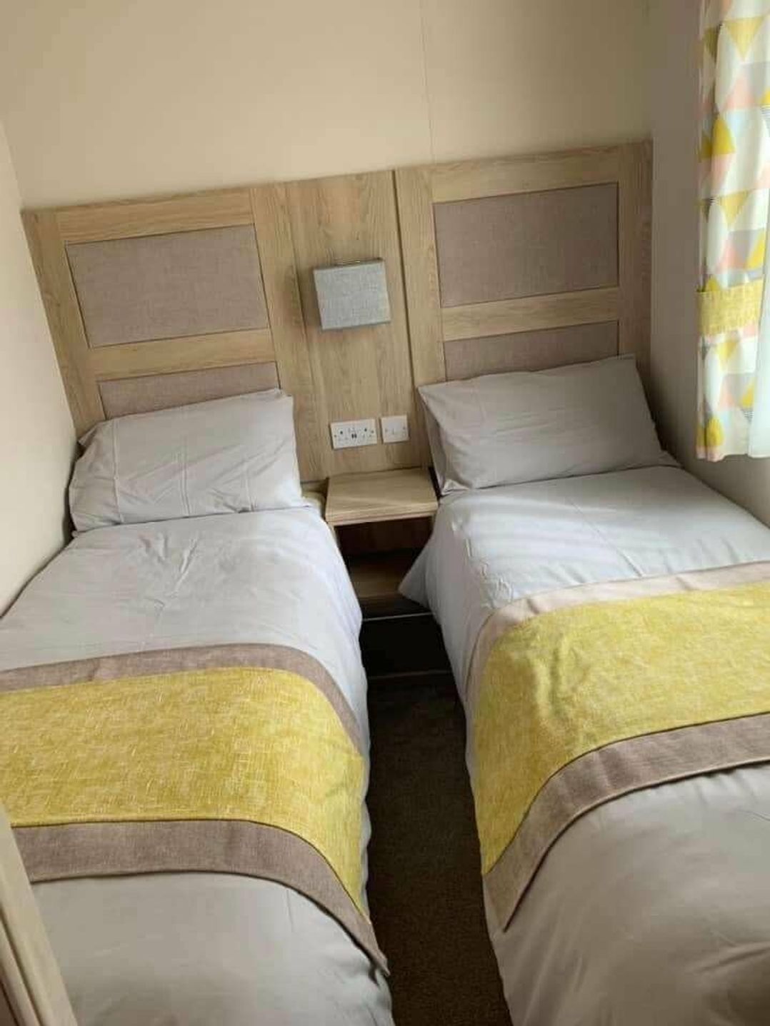 Hafan y Mor Haven - Holiday Accommodation 11849