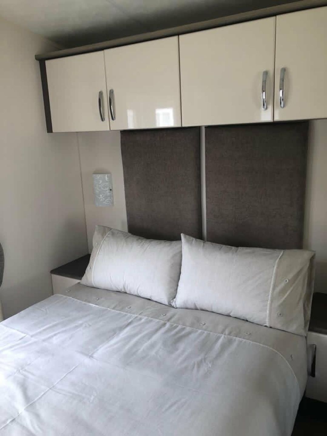 Golden Sands - Holiday Accommodation 11949