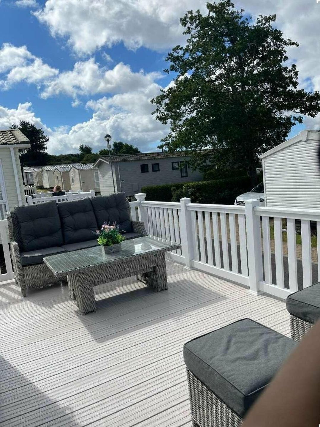 Rockley Park - Holiday Accommodation 12173