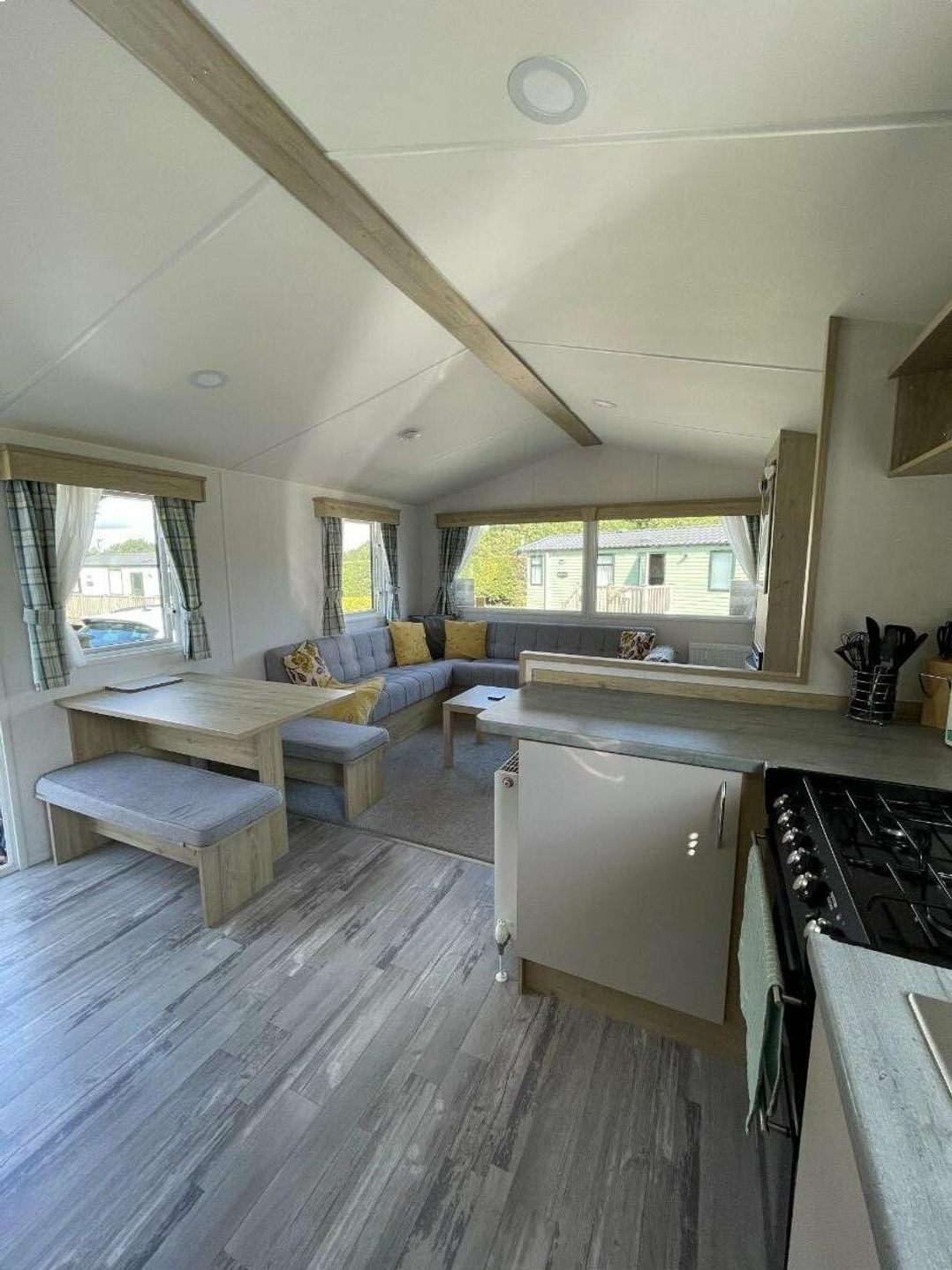 Lido Leisure Park - Holiday Accommodation 12200