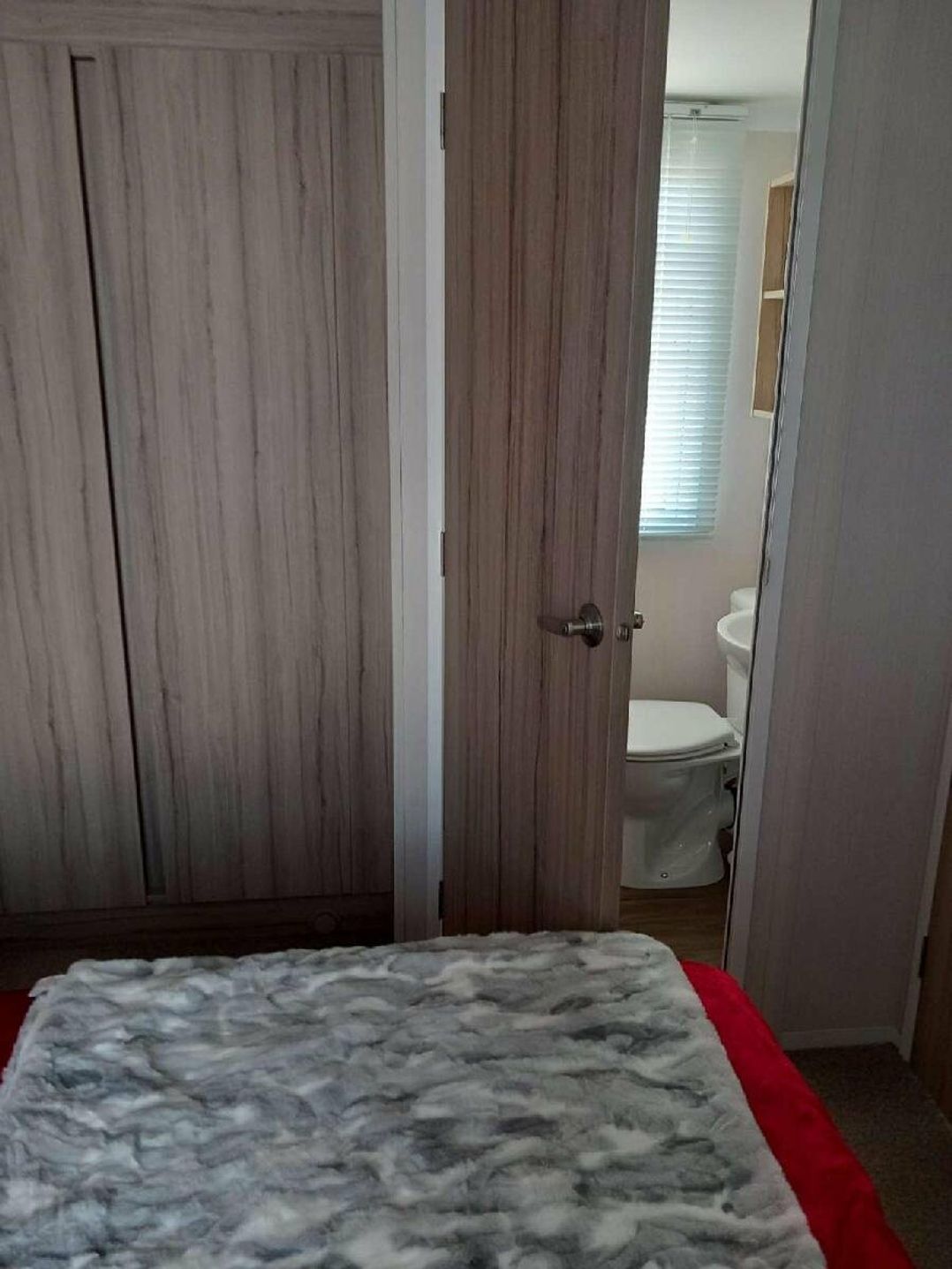 Manorbier Bay Holiday Park - Holiday Accommodation 12596