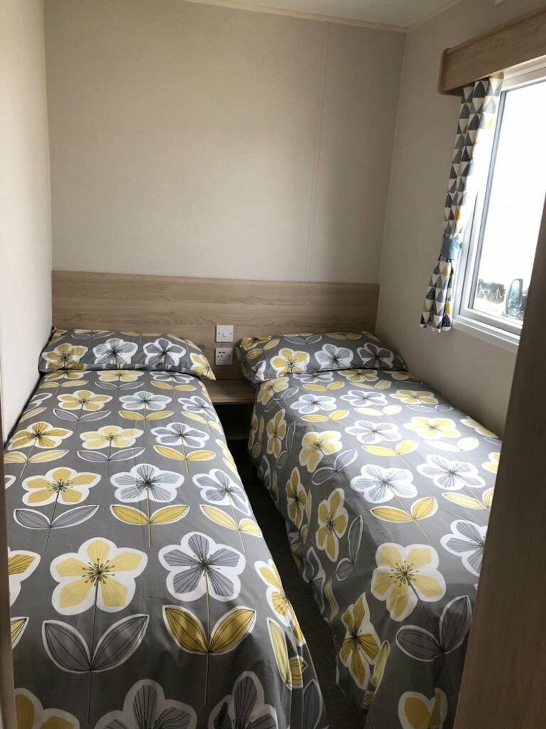 Golden Sands - Holiday Accommodation 12674