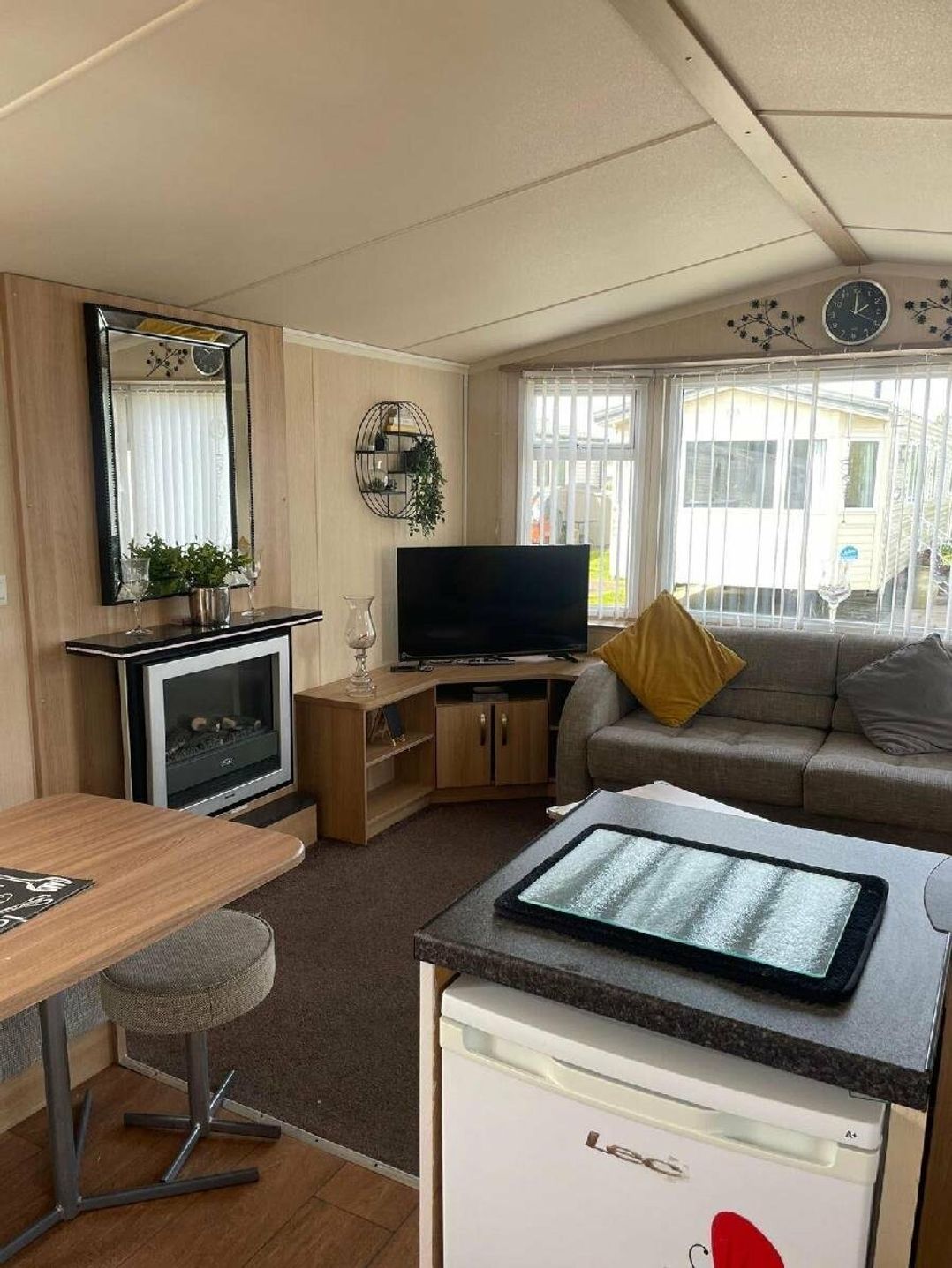 Marton Mere Holiday Village - Holiday Accommodation 12904