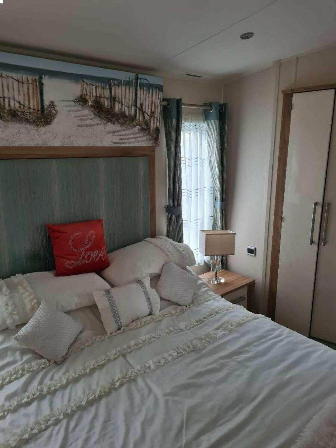 Trecco Bay - Holiday Accommodation 13037