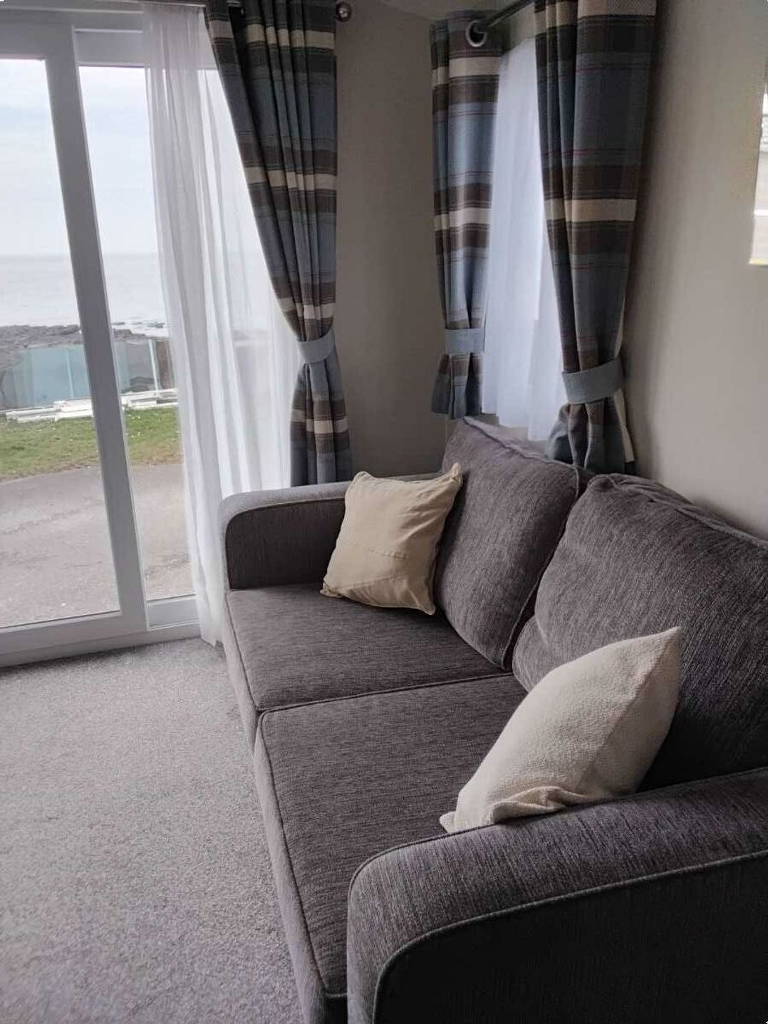 Trecco Bay - Holiday Accommodation 1330