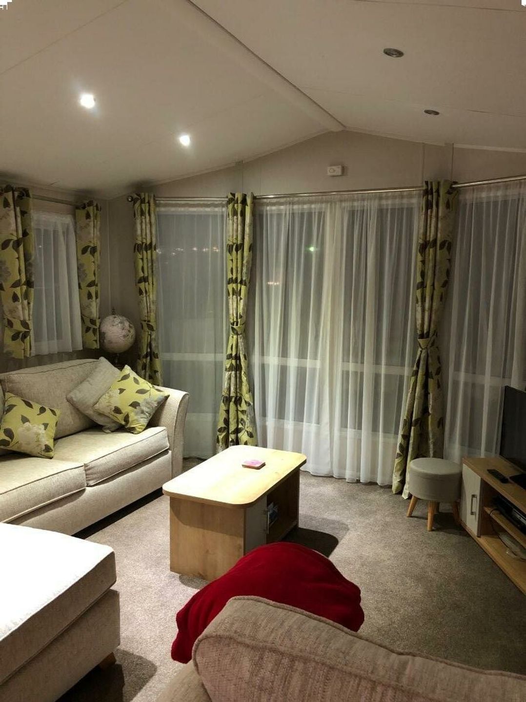 Manor Park Holiday Village - Holiday Accommodation 13574