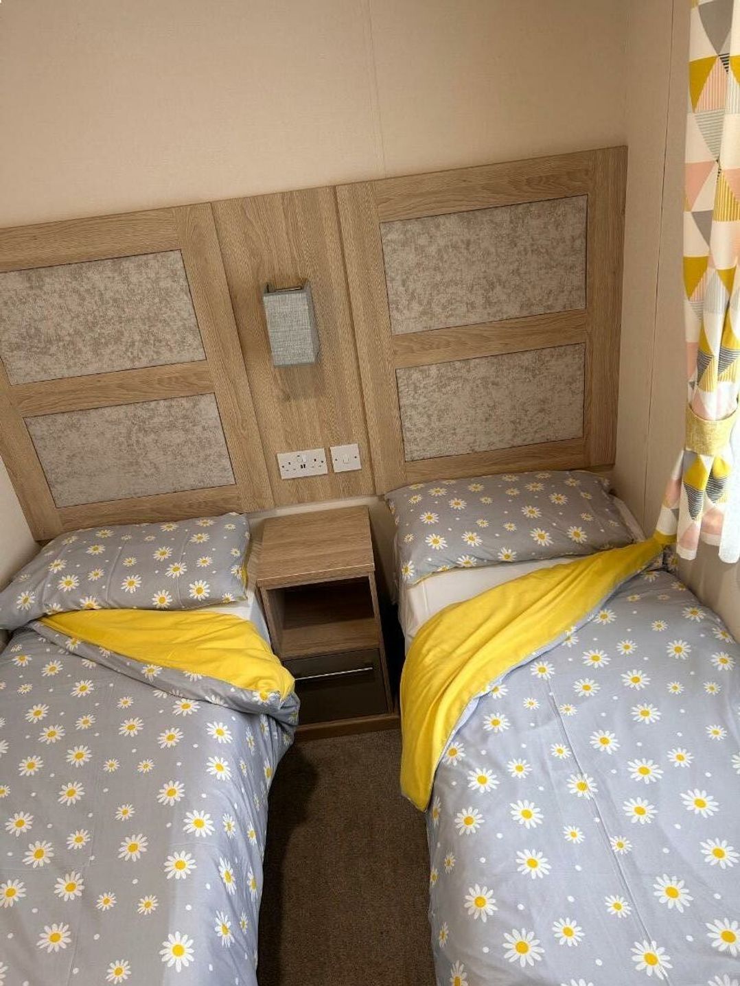 Marton Mere Holiday Village - Holiday Accommodation 13918