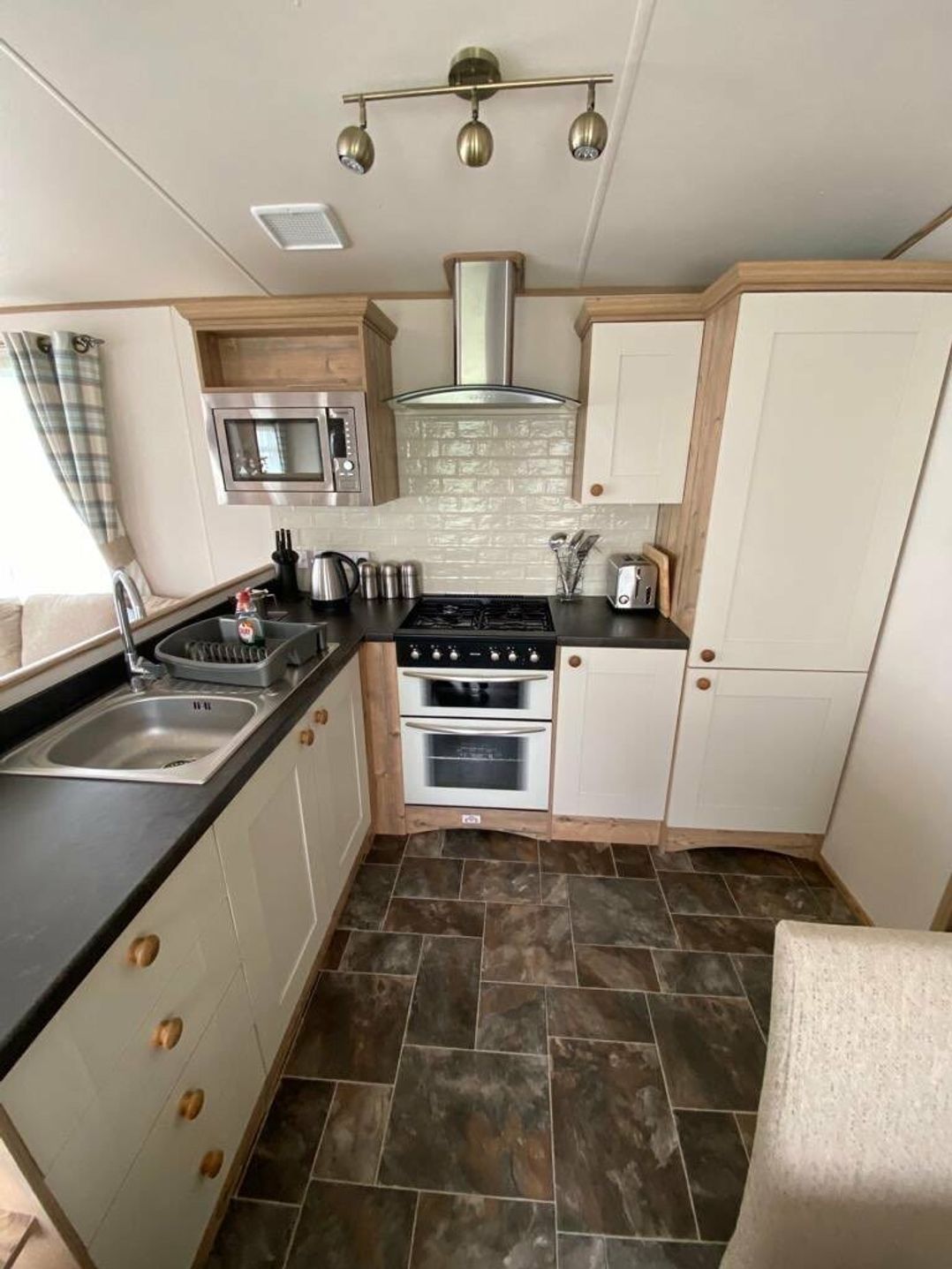 The Flask Holiday Park - Holiday Accommodation 14014