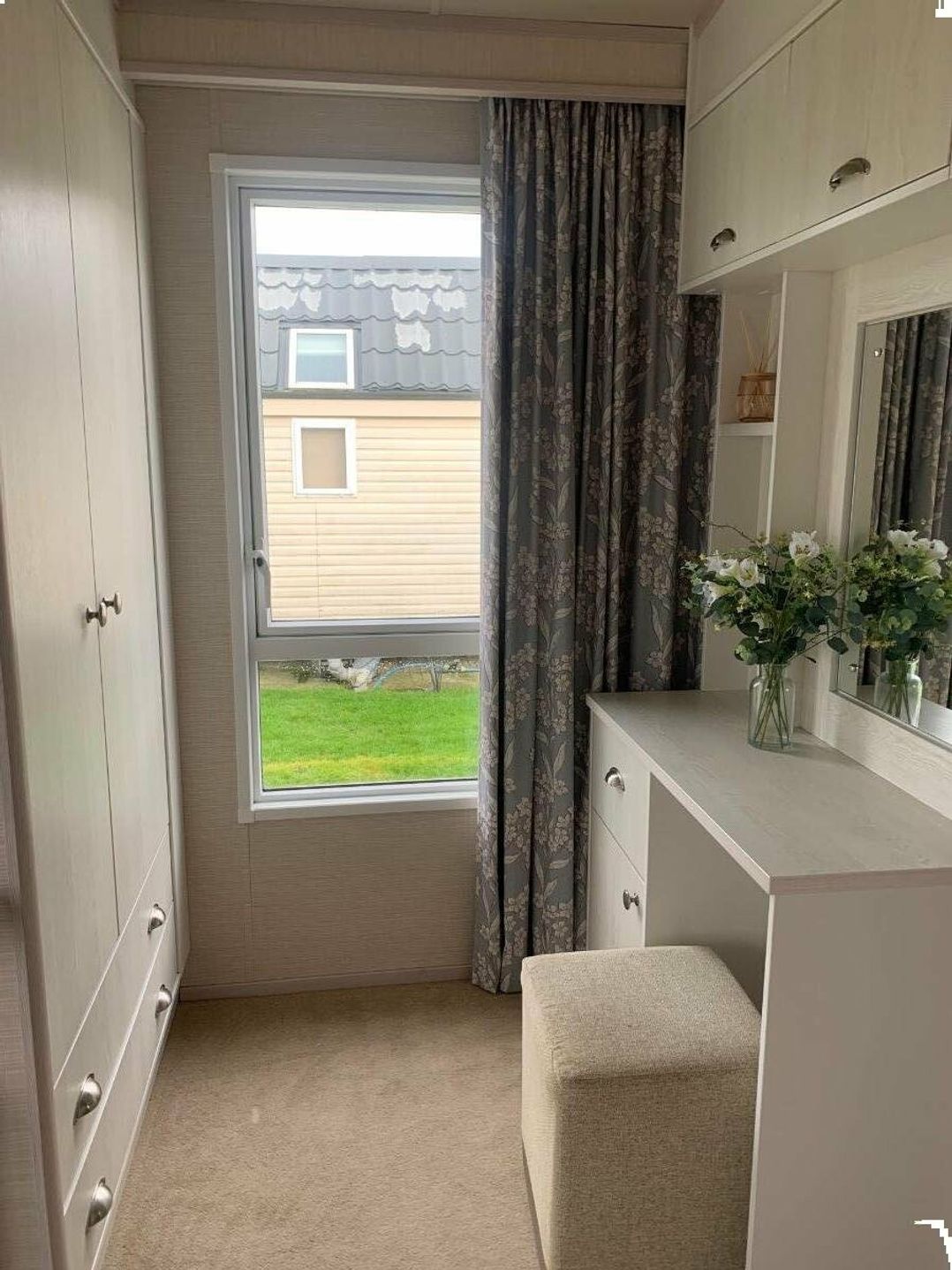 Blue Dolphin Holiday Park - Holiday Accommodation 14200