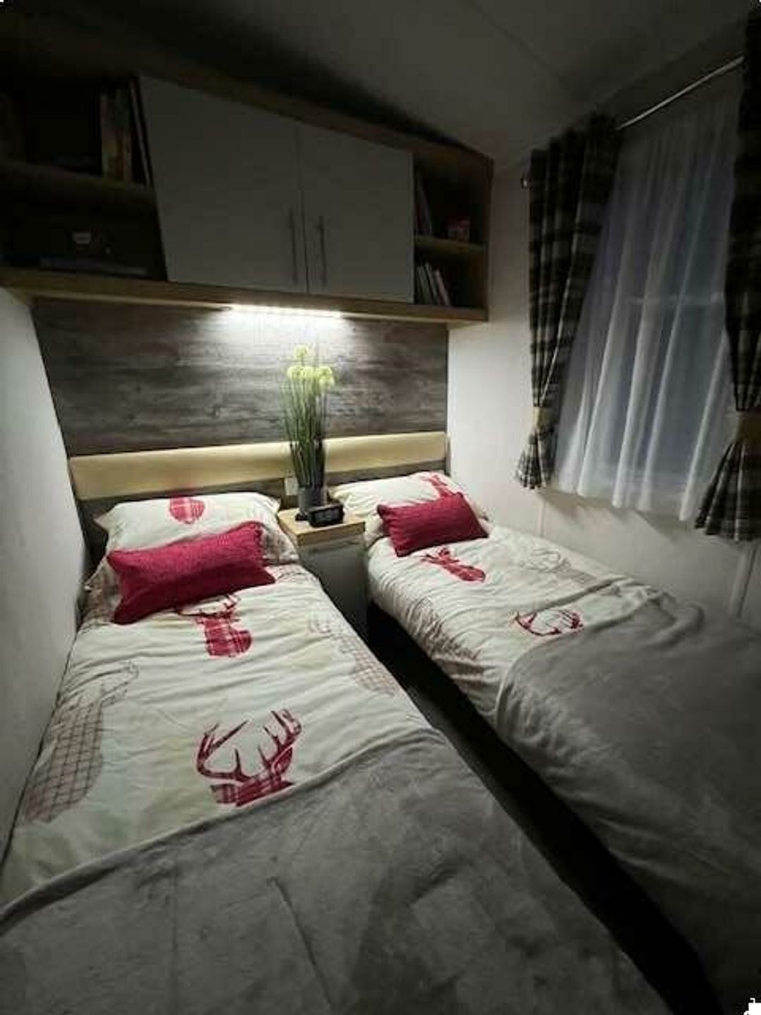 Blue Dolphin Holiday Park - Holiday Accommodation 14248