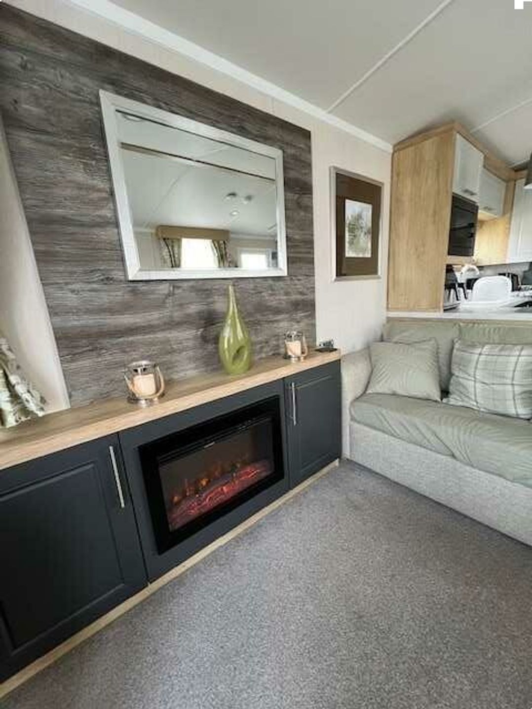 Blue Dolphin Holiday Park - Holiday Accommodation 14248