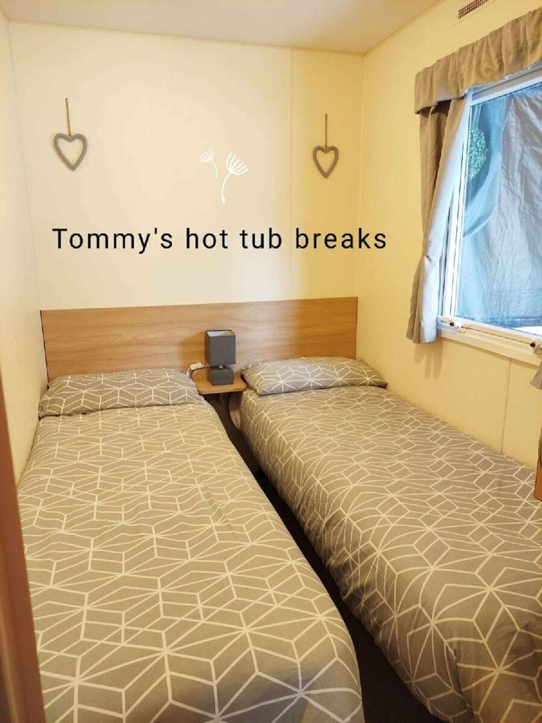 Tattershall Lakes Country Park - Holiday Accommodation 14487