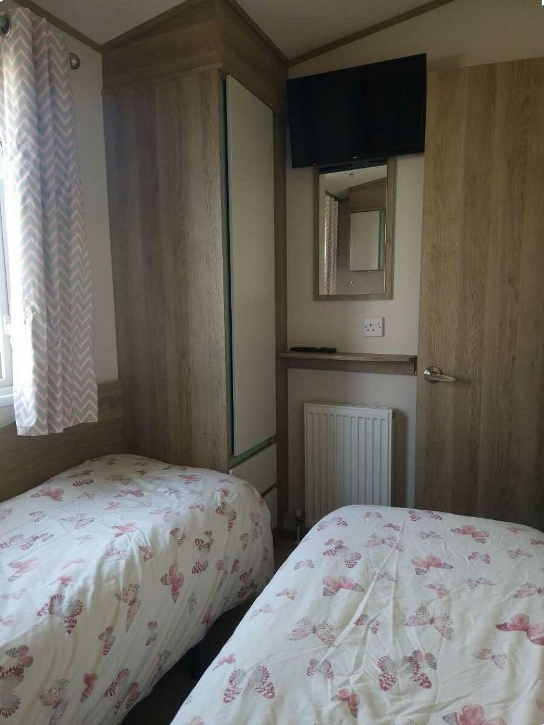 Blue Dolphin Holiday Park - Holiday Accommodation 14510