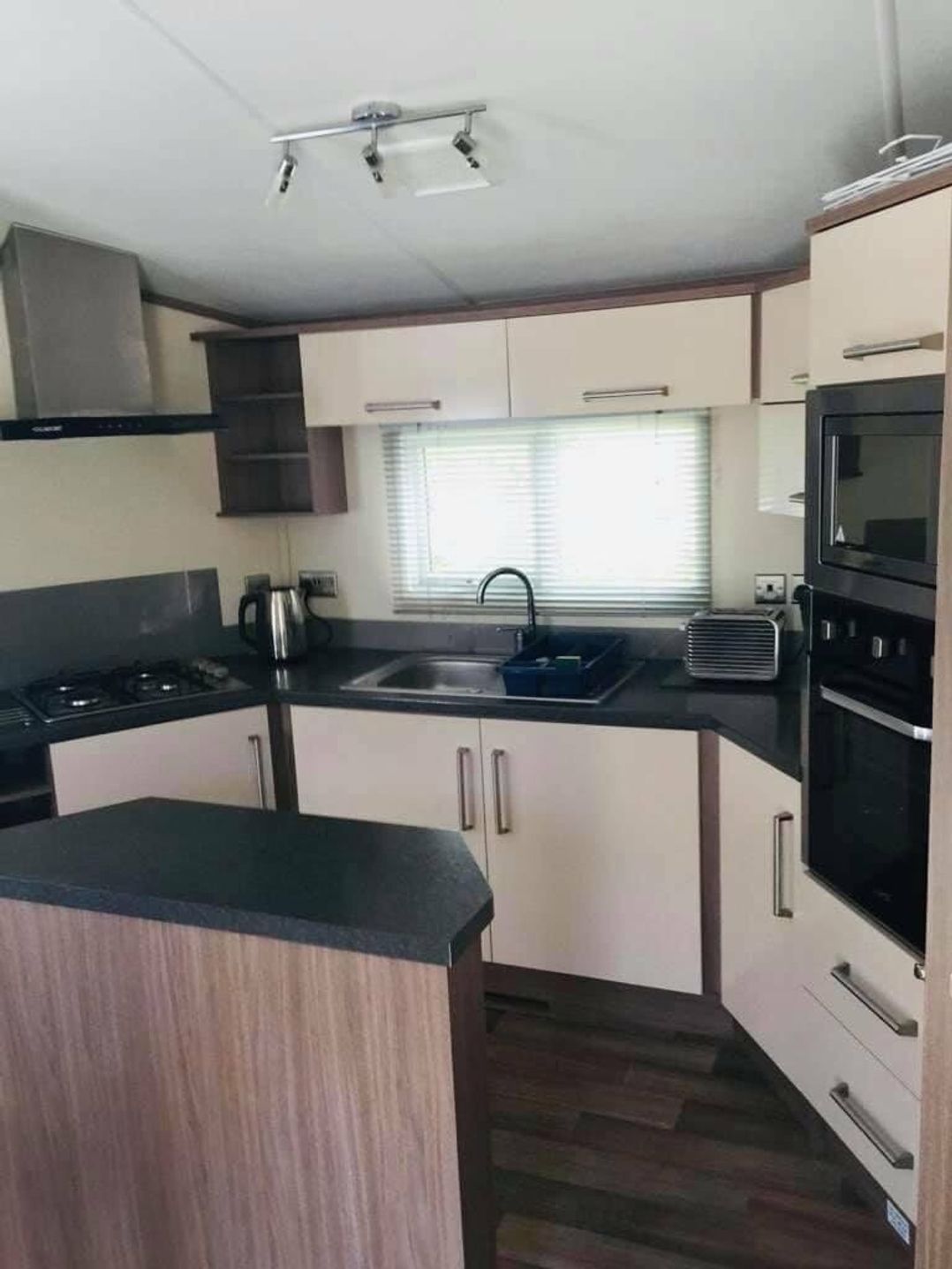 Rockley Park - Holiday Accommodation 14556