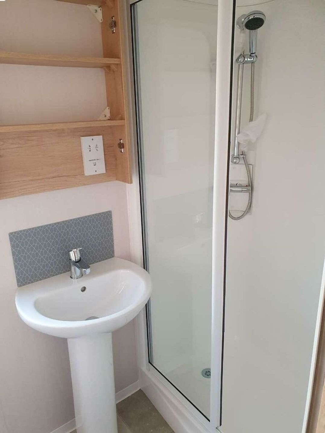 Trecco Bay - Holiday Accommodation 15018