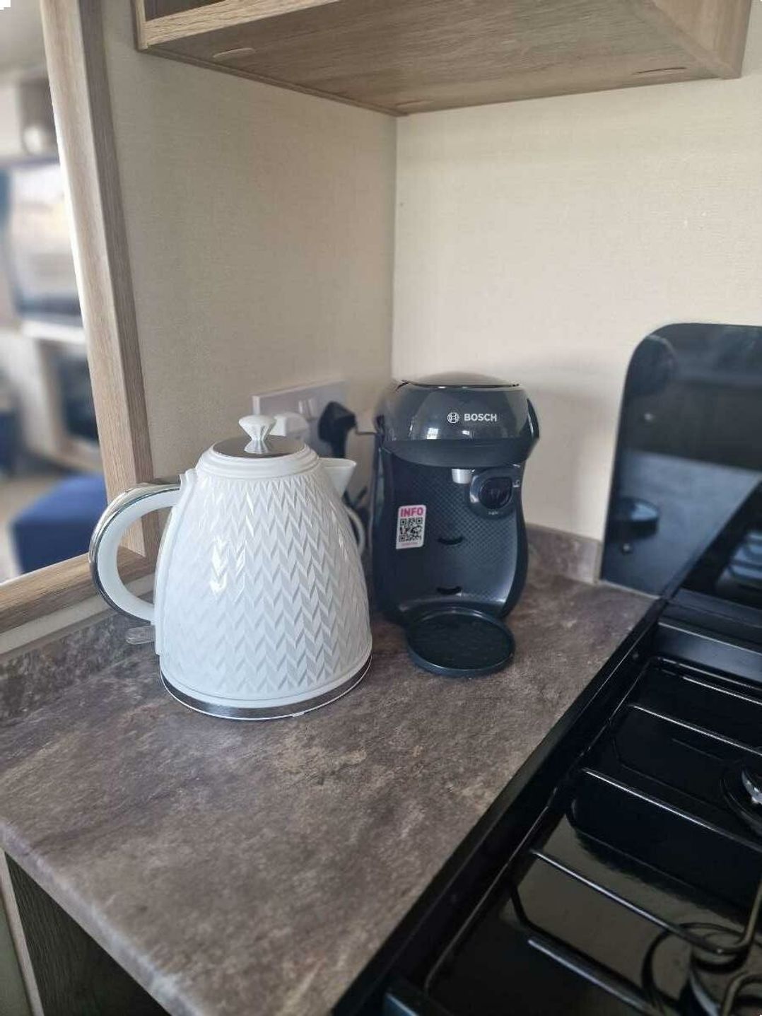 Broadland Sands - Holiday Accommodation 15063