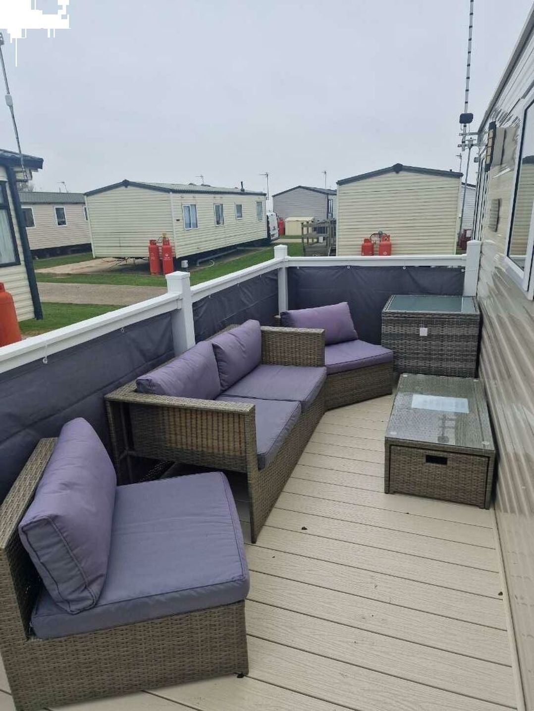 Broadland Sands - Holiday Accommodation 15063