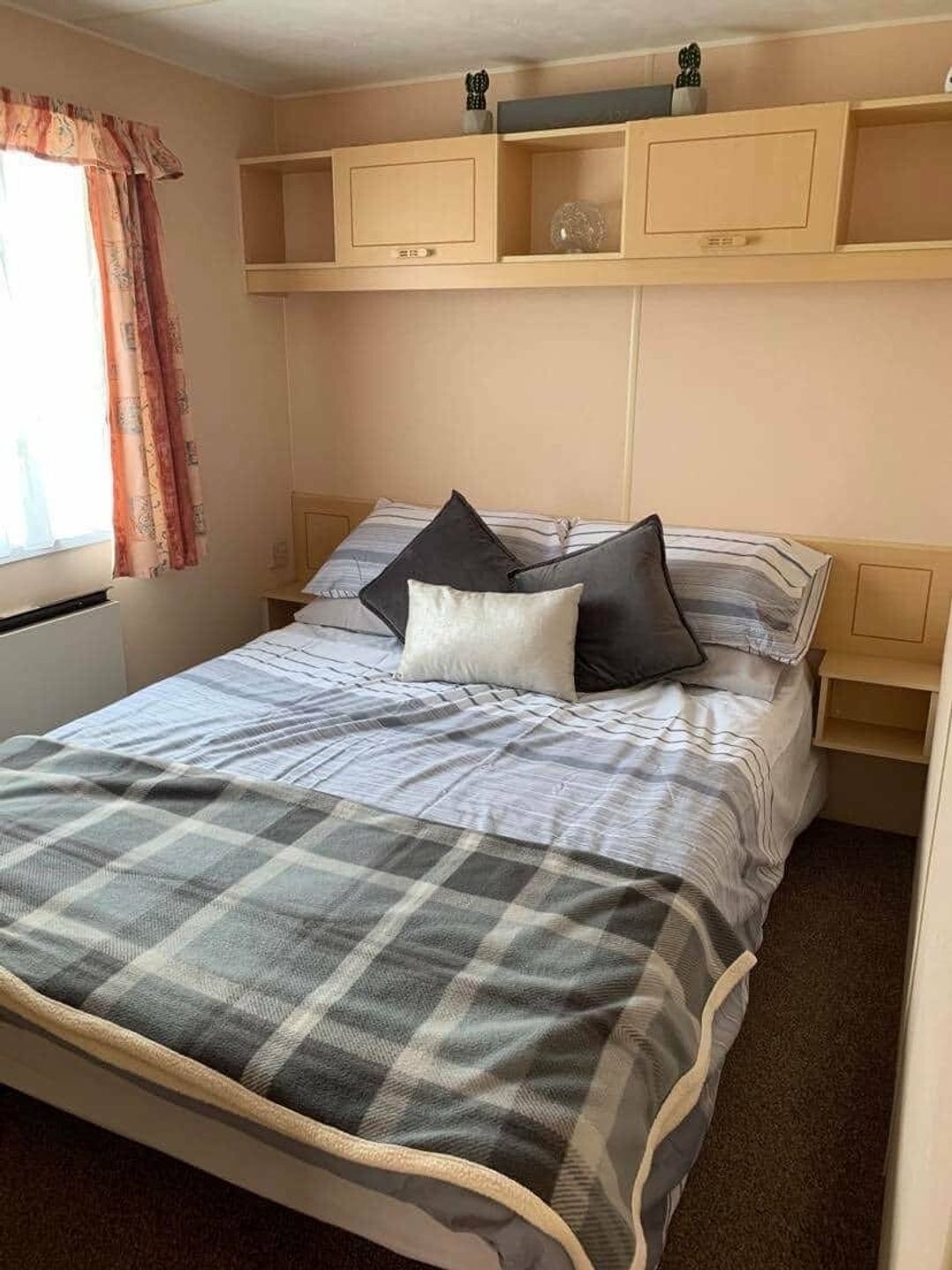 Sundowner Holiday Park - Holiday Accommodation 15072