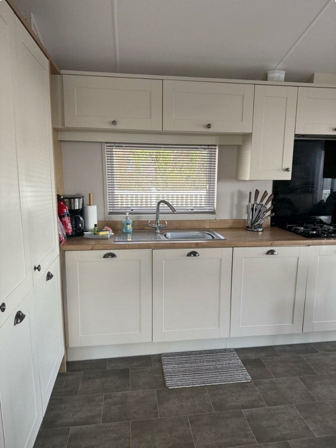 Pendine Sands - Holiday Accommodation 15340