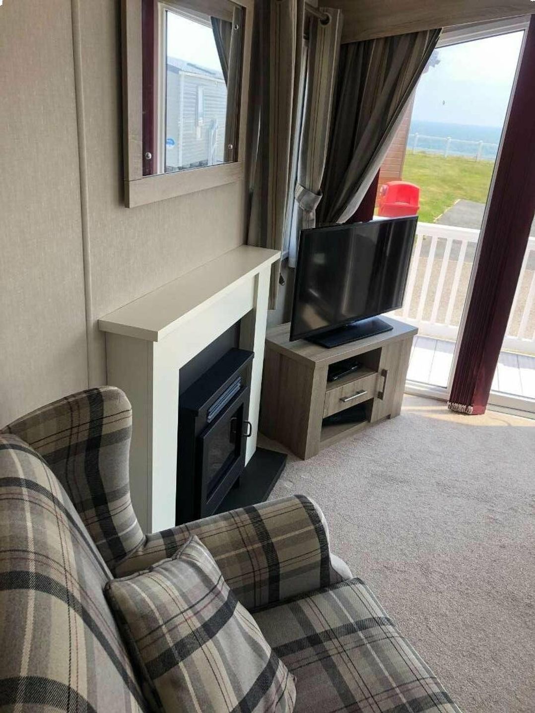 Hopton Holiday Village - Holiday Accommodation 15473