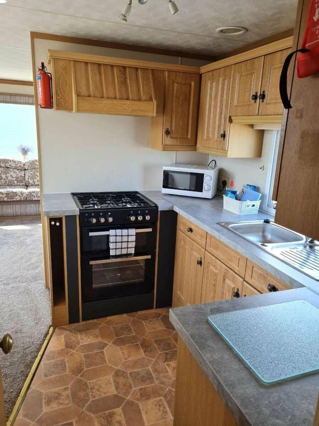 Coral Beach - Holiday Accommodation 15685