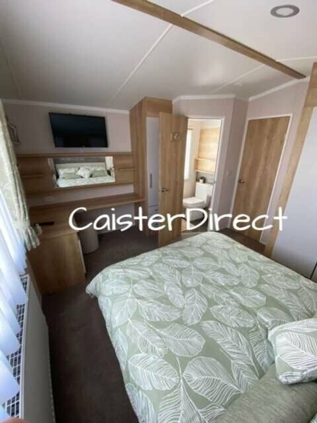 Caister Holiday Park - Holiday Accommodation 15858