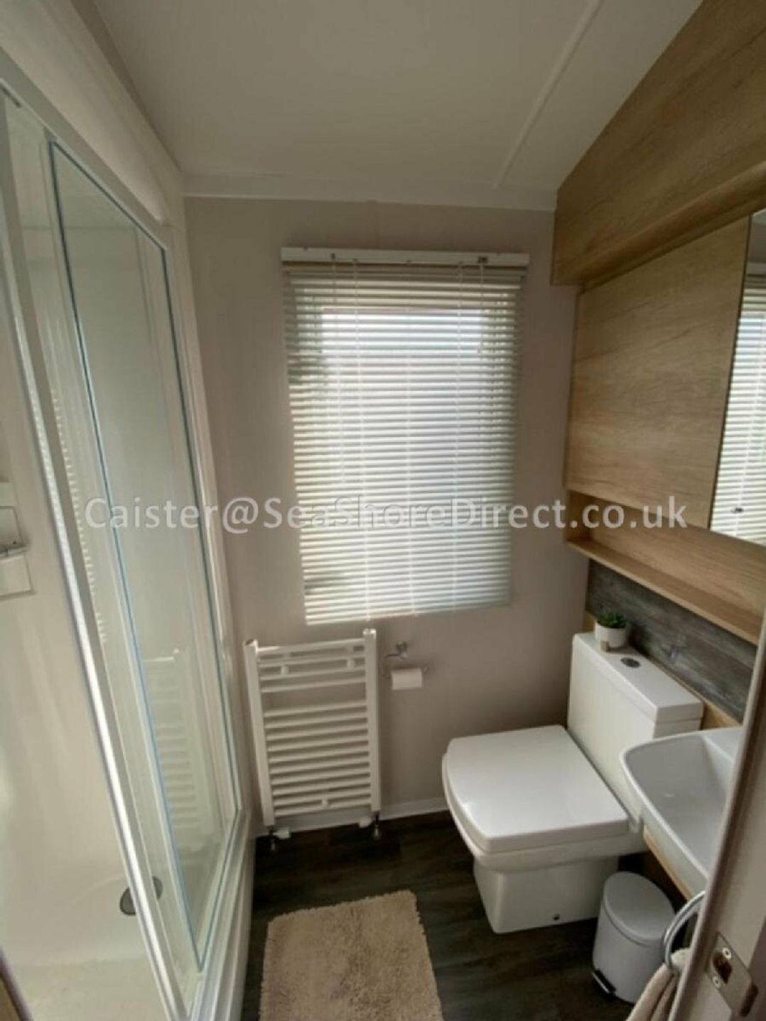 Caister Holiday Park - Holiday Accommodation 15858