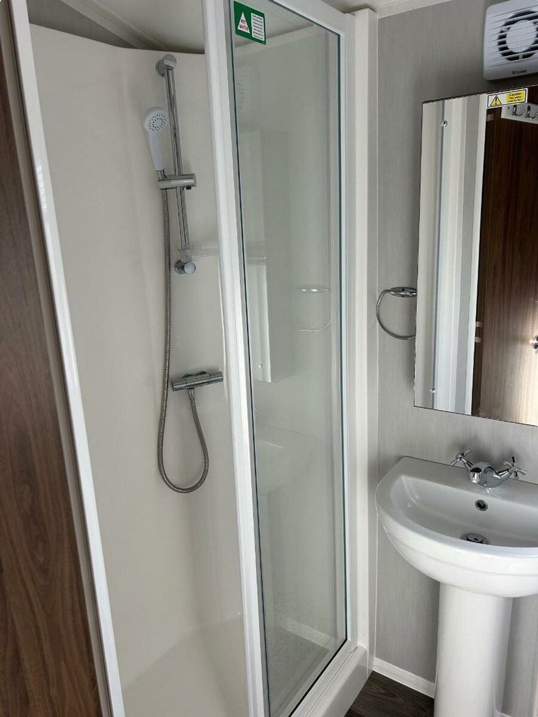 Marton Mere Holiday Village - Holiday Accommodation 15909