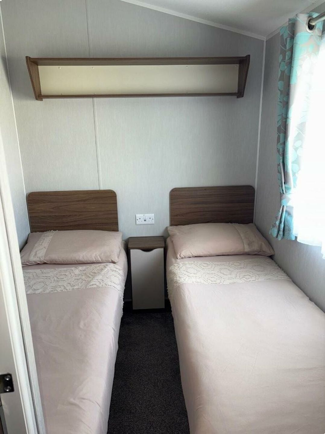 Marton Mere Holiday Village - Holiday Accommodation 15909