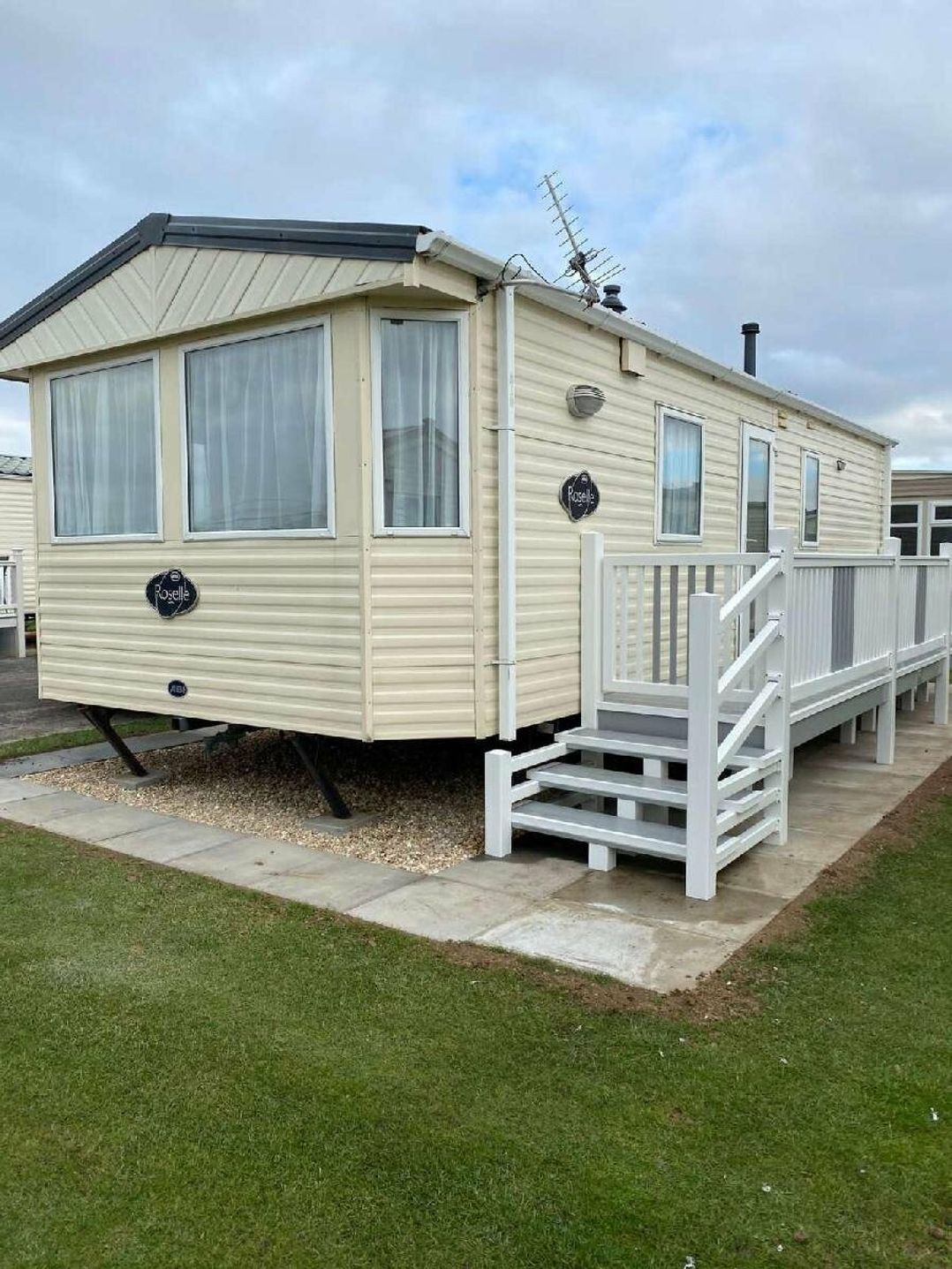 Silver Beach Caravan Park - Holiday Accommodation 15994