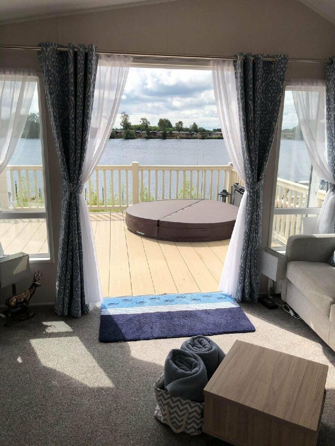 Tattershall Lakes Country Park - Holiday Accommodation 16007